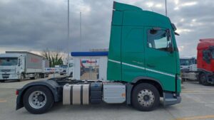 truck RIMESSO IN FLOTTA NOLO FP617KN 130937
